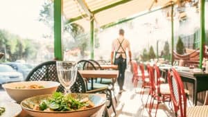 Gastronomie verpachten Wie Eigentümer passende Betreiber finden und Risiken reduzieren