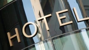 Hotel verpachten: Worauf Eigentümer bei Betreiberverträgen achten sollten